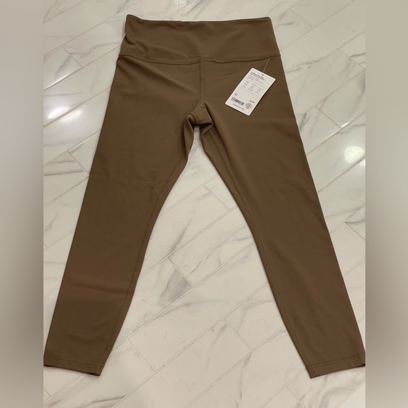 Pants - Athleta Ultra High Rise Elation Legging 7/8 Women’s size S  NWT